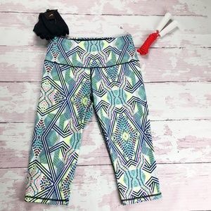 Victoria Secret  sport legging in Women ! EUC